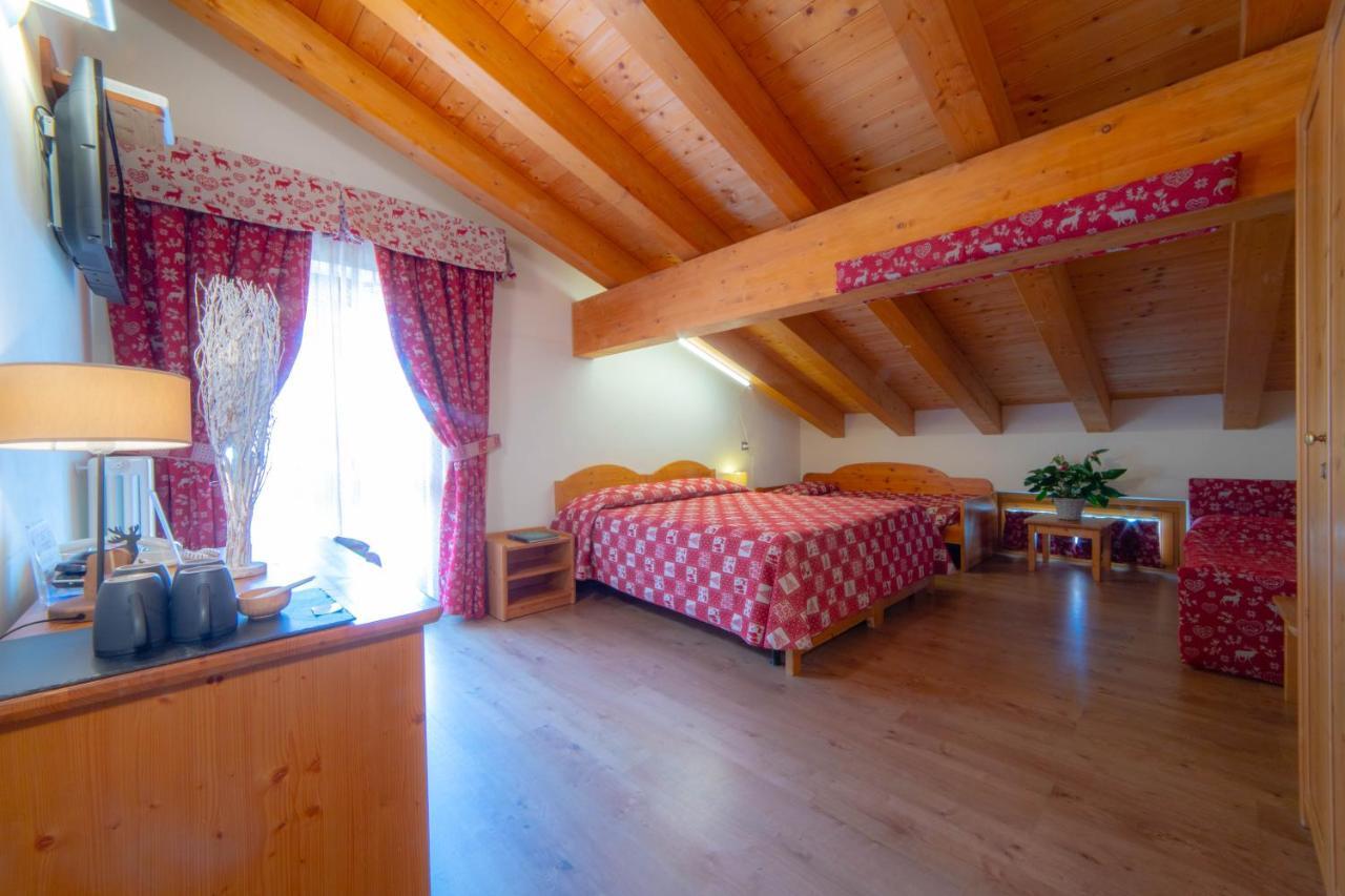 Albergo Punta Zerbion Champoluc Exterior photo